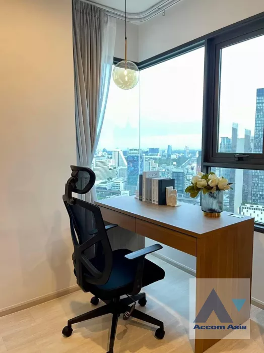 15  2 br Condominium For Rent in Ploenchit ,Bangkok BTS Ploenchit at Life One Wireless AA31782