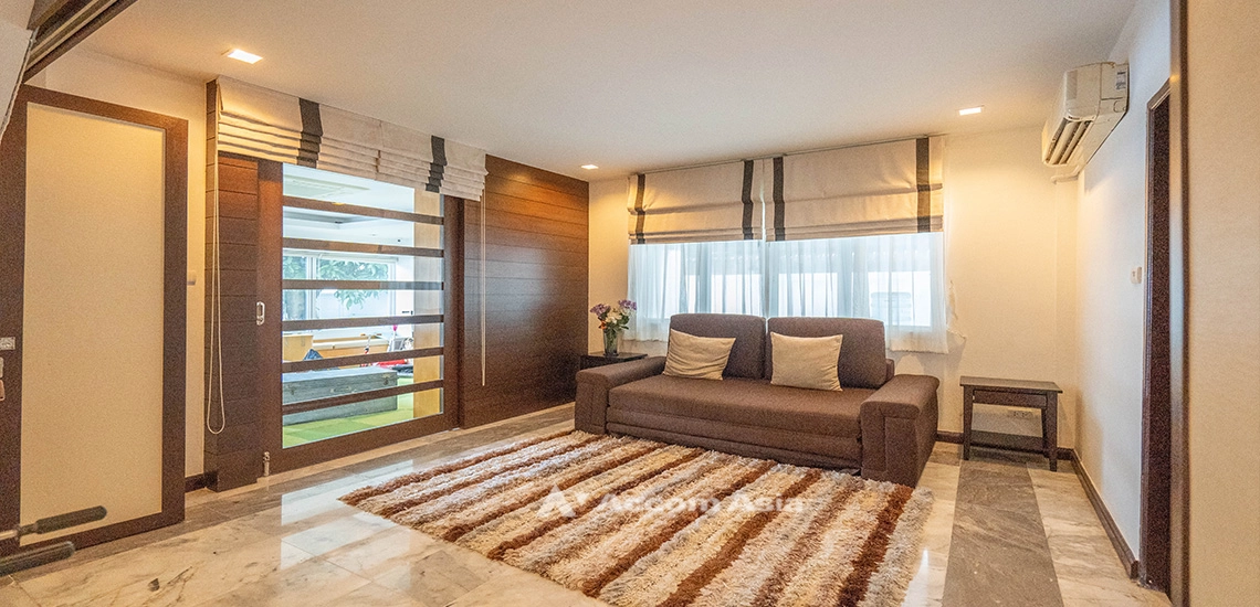 7  4 br House for rent and sale in Sukhumvit ,Bangkok BTS Phra khanong at Moo Baan Pakamas AA31783