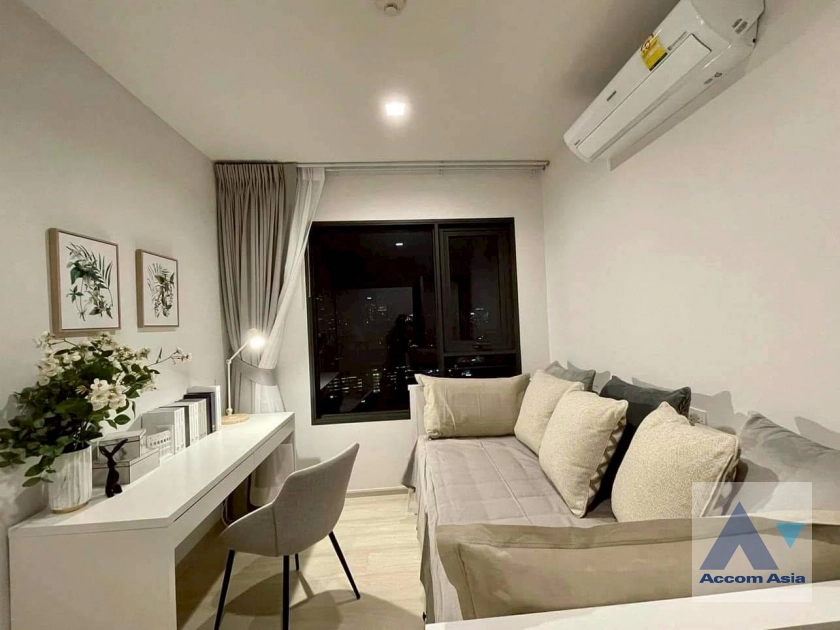 9  2 br Condominium for rent and sale in Ploenchit ,Bangkok BTS Ploenchit at Life One Wireless AA31784