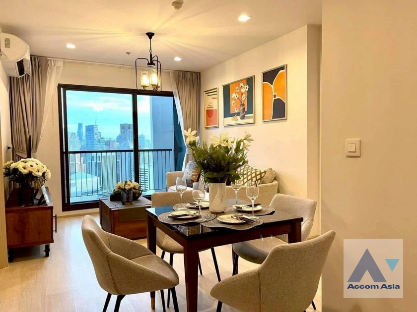 6  2 br Condominium for rent and sale in Ploenchit ,Bangkok BTS Ploenchit at Life One Wireless AA31784