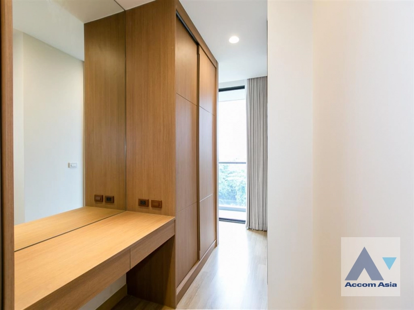 18  3 br Condominium For Sale in Sukhumvit ,Bangkok BTS On Nut at Park Court Sukhumvit 77 AA31788