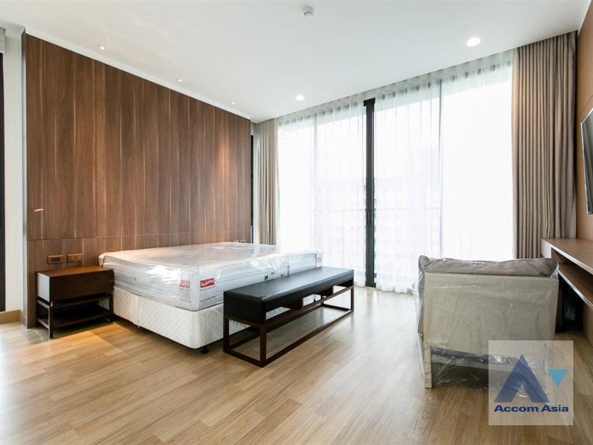 11  3 br Condominium For Sale in Sukhumvit ,Bangkok BTS On Nut at Park Court Sukhumvit 77 AA31788