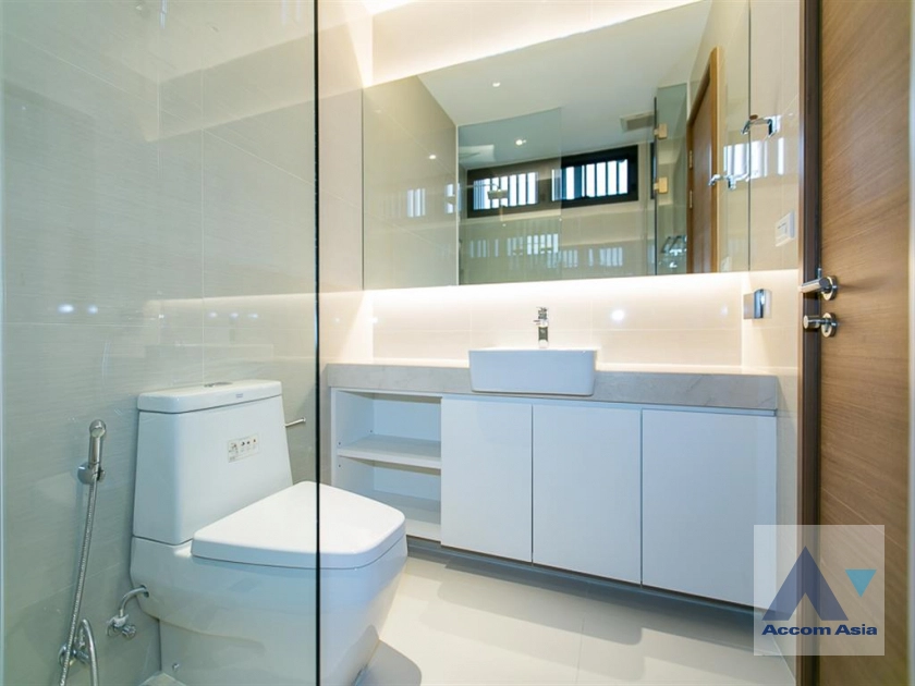 21  3 br Condominium For Sale in Sukhumvit ,Bangkok BTS On Nut at Park Court Sukhumvit 77 AA31788