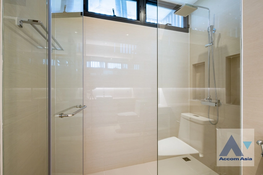 34  3 br Condominium For Rent in Sukhumvit ,Bangkok BTS On Nut at Park Court Sukhumvit 77 AA31794