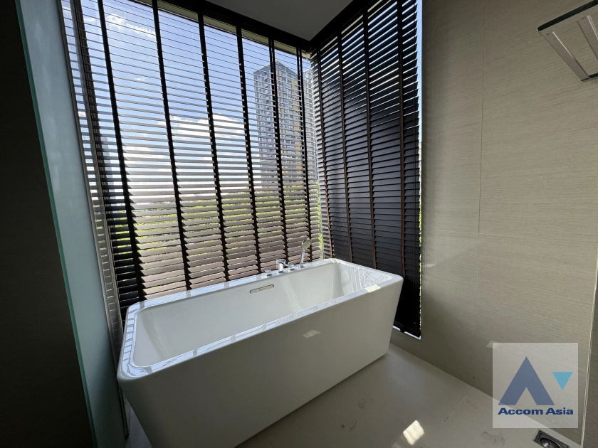 36  3 br Condominium For Rent in Sukhumvit ,Bangkok BTS On Nut at Park Court Sukhumvit 77 AA31794