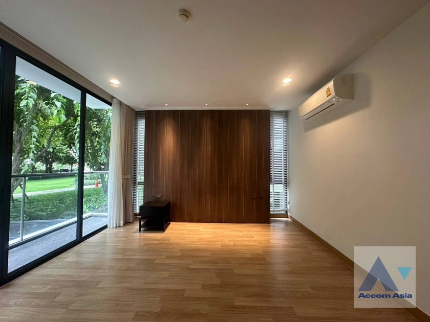 unitPet friendly |  3 Bedrooms  Condominium For Rent in Sukhumvit, Bangkok  near BTS On Nut (AA31798)
