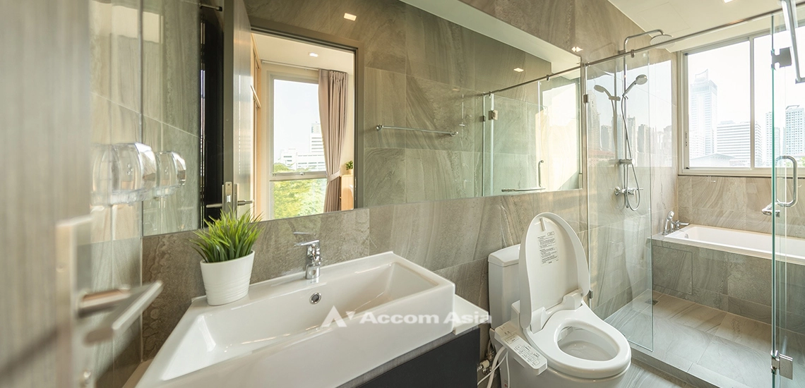 11  2 br Condominium For Rent in Sukhumvit ,Bangkok BTS Asok - MRT Phetchaburi at Q Prasarnmit AA31811