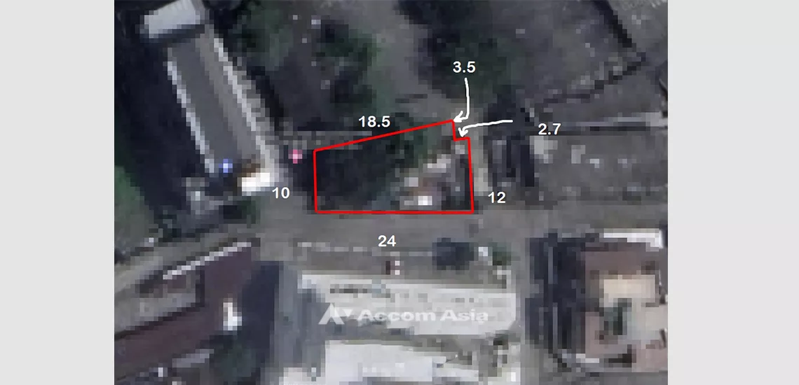 1  Land For Sale in Phaholyothin ,Bangkok BTS Ari AA31839