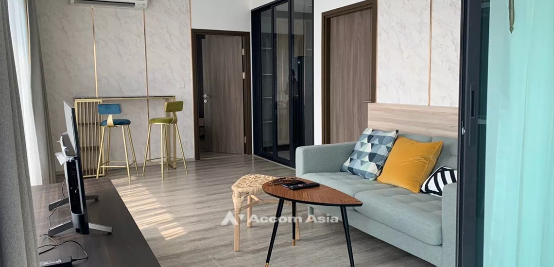 unit 2 Bedrooms  Condominium For Rent in Ratchadaphisek, Bangkok  near MRT Phetchaburi (AA31846)