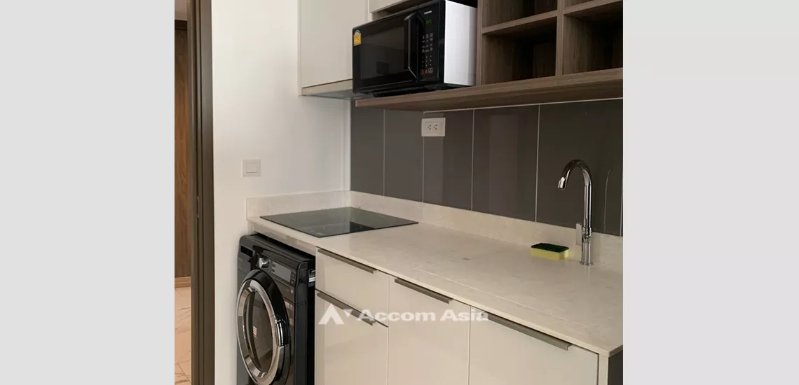 6  2 br Condominium For Rent in Ratchadaphisek ,Bangkok MRT Phetchaburi at Ideo Mobi Asoke Condominium AA31846