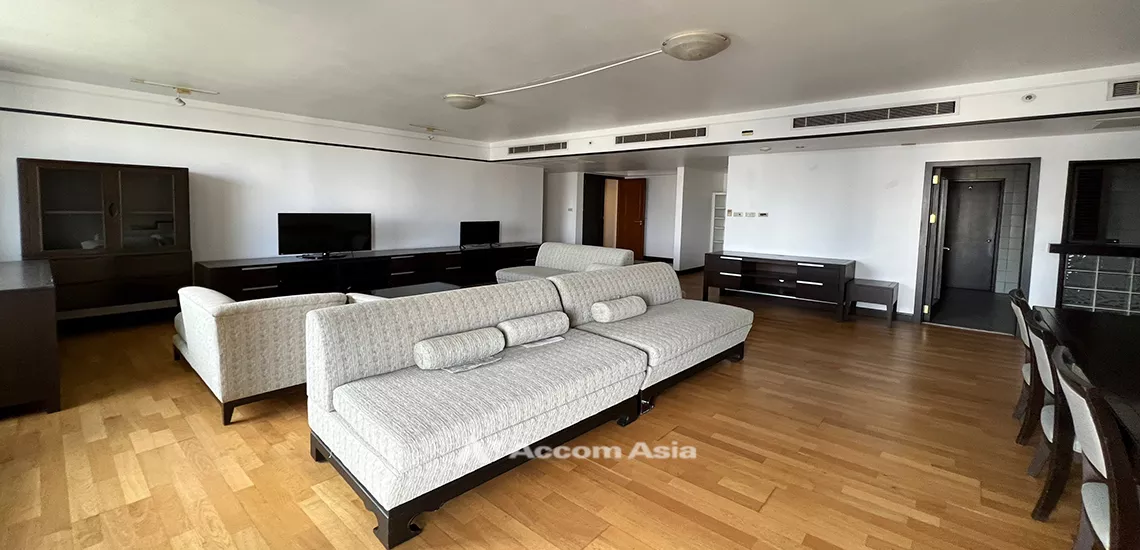  2  3 br Condominium For Sale in Ploenchit ,Bangkok BTS Ploenchit at All Seasons Mansion AA31852