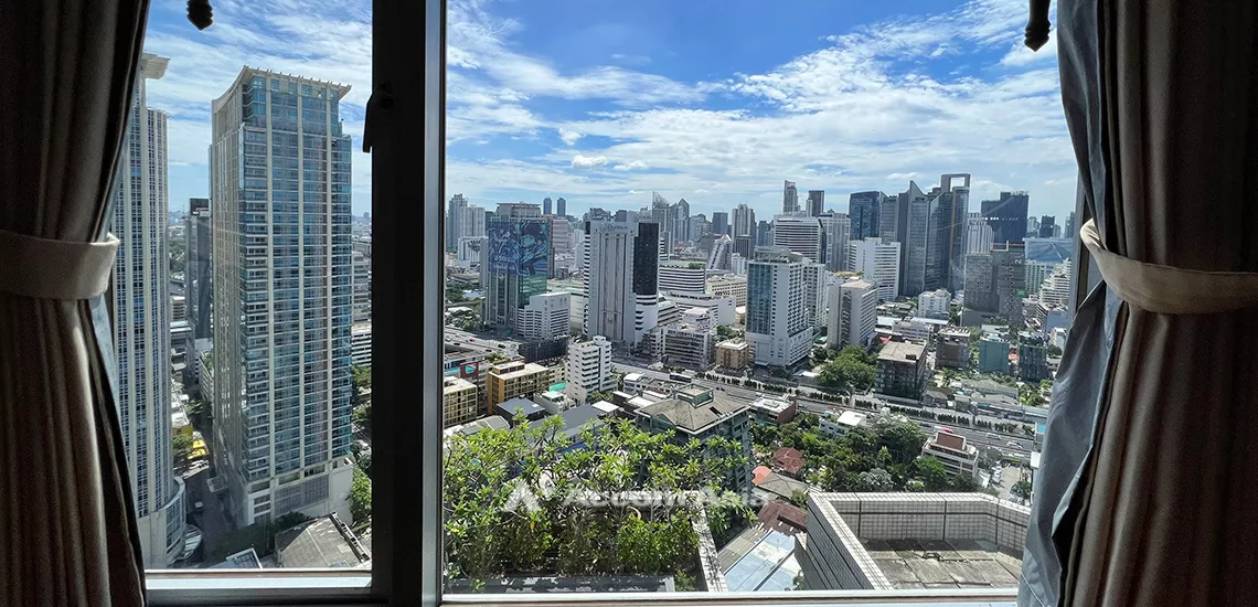 15  3 br Condominium For Sale in Ploenchit ,Bangkok BTS Ploenchit at All Seasons Mansion AA31852