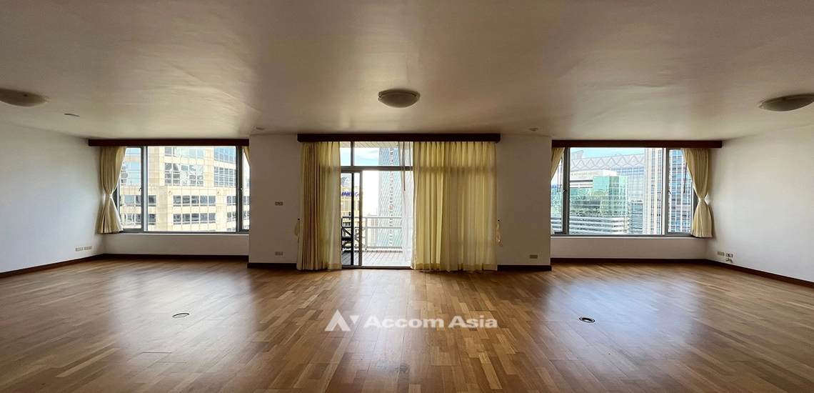 unitPet friendly |  4 Bedrooms  Condominium For Sale in Ploenchit, Bangkok  near BTS Ploenchit (AA31855)