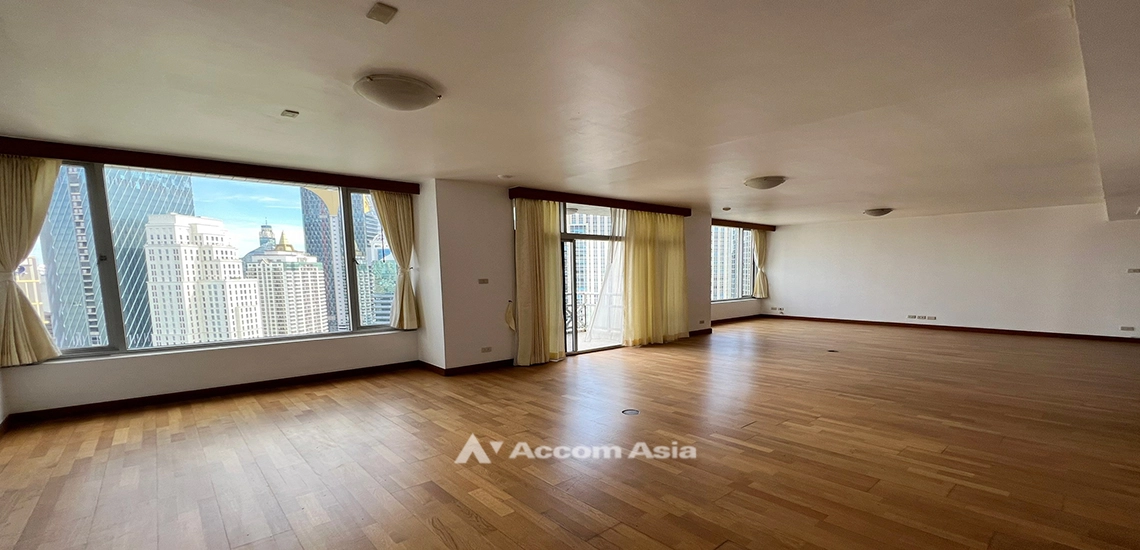 4  4 br Condominium For Sale in Ploenchit ,Bangkok BTS Ploenchit at All Seasons Mansion AA31855