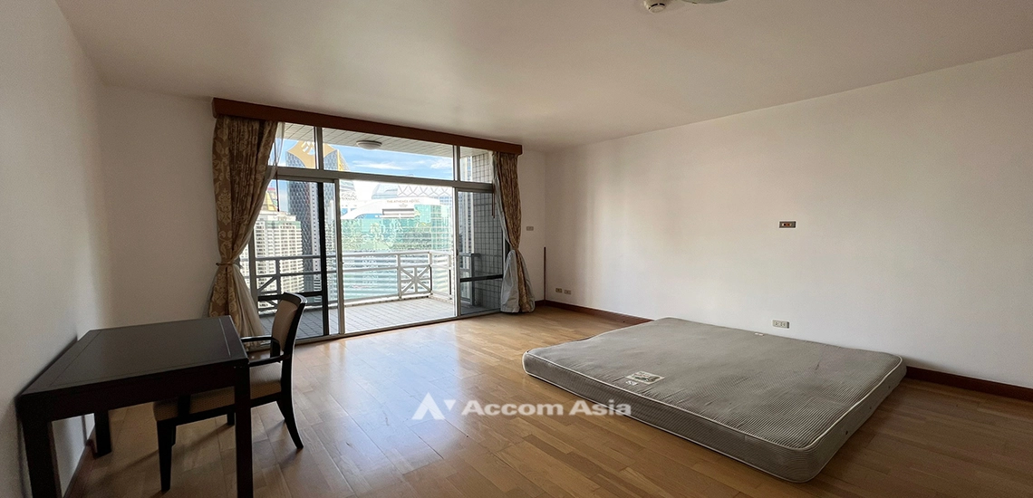 21  4 br Condominium For Sale in Ploenchit ,Bangkok BTS Ploenchit at All Seasons Mansion AA31855