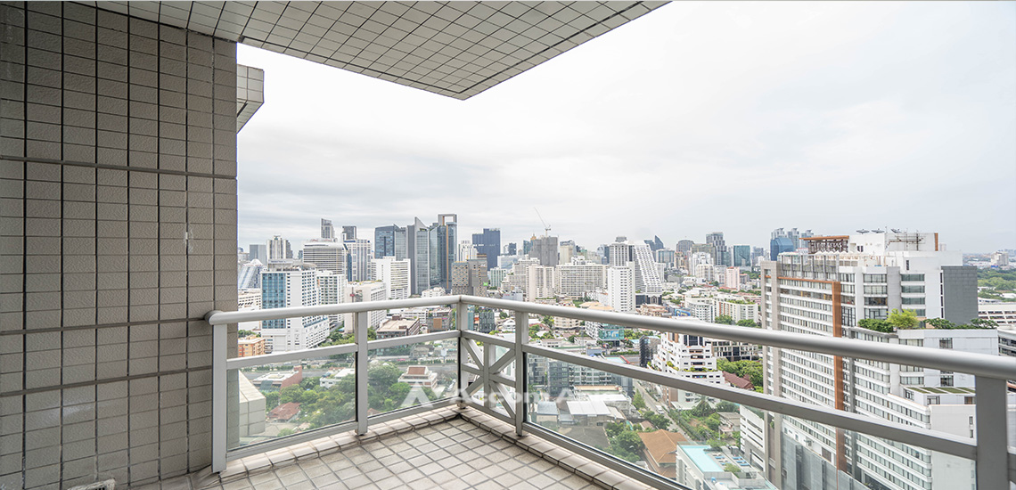 4  2 br Condominium For Sale in Ploenchit ,Bangkok BTS Ploenchit at All Seasons Mansion AA31856