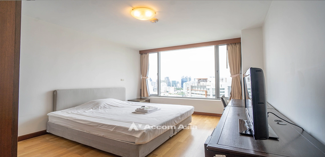 7  2 br Condominium For Sale in Ploenchit ,Bangkok BTS Ploenchit at All Seasons Mansion AA31856