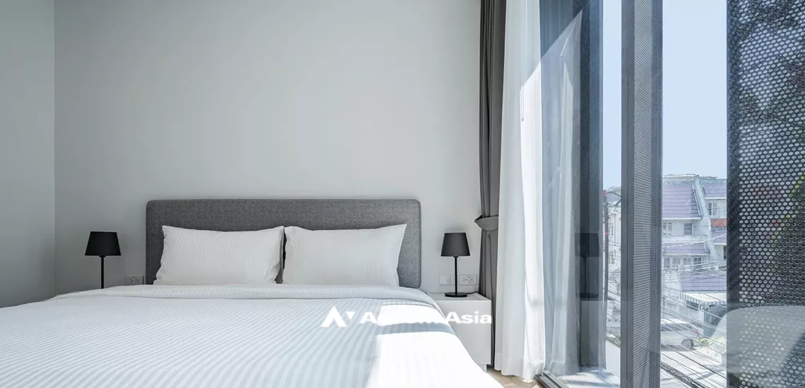 unit 2 Bedrooms  Apartment For Rent in Sukhumvit, Bangkok  near BTS Thong Lo (AA31862)