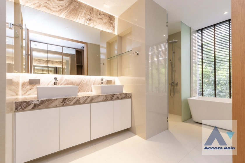 20  3 br Condominium For Rent in Sukhumvit ,Bangkok BTS On Nut at Park Court Sukhumvit 77 AA31880