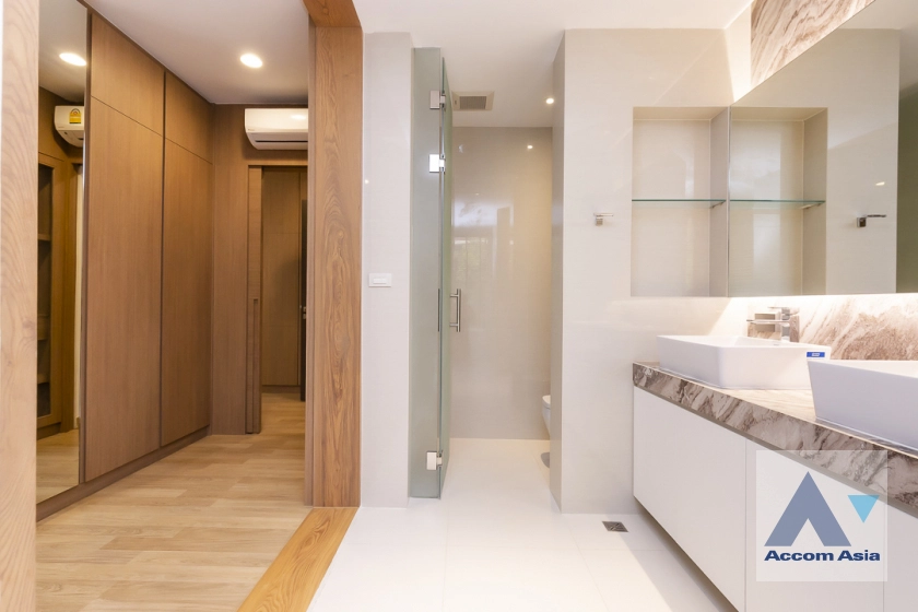 19  3 br Condominium For Rent in Sukhumvit ,Bangkok BTS On Nut at Park Court Sukhumvit 77 AA31880