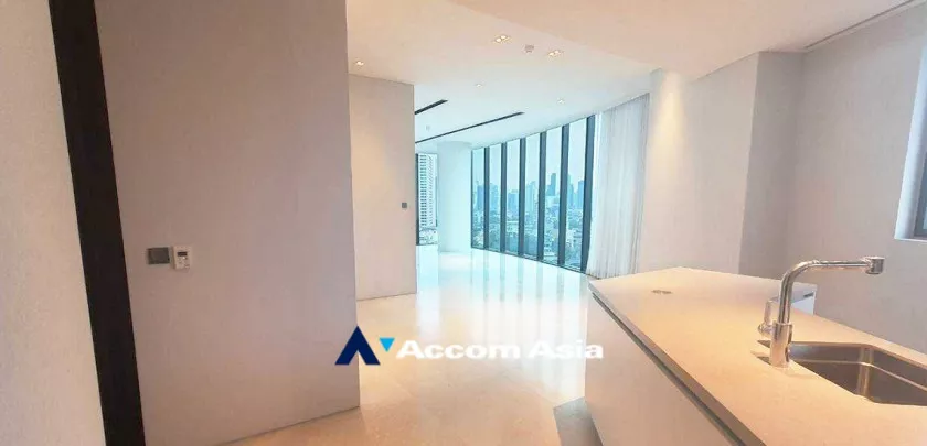 unit 3 Bedrooms  Condominium For Sale in Charoen Nakhon, Bangkok  near BTS Krung Thon Buri (AA31885)