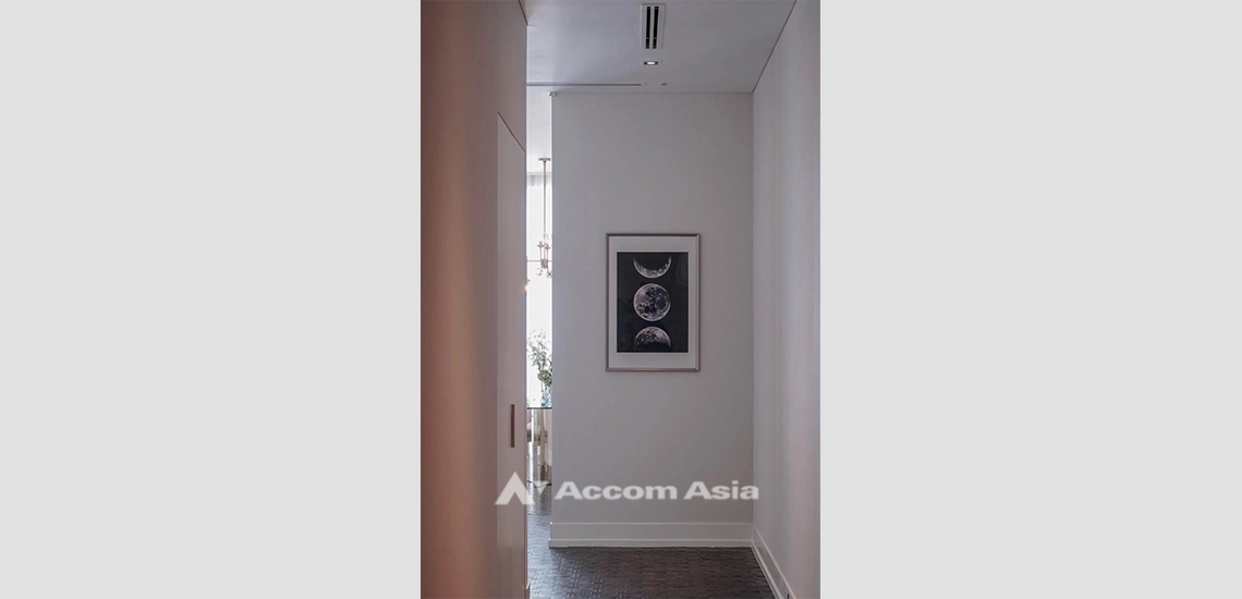 9  2 br Condominium For Rent in Silom ,Bangkok BTS Chong Nonsi at The Ritz Carlton Residences AA31888