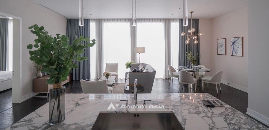 unitPet friendly |  2 Bedrooms  Condominium For Rent & Sale in Silom, Bangkok  near BTS Chong Nonsi (AA31888)