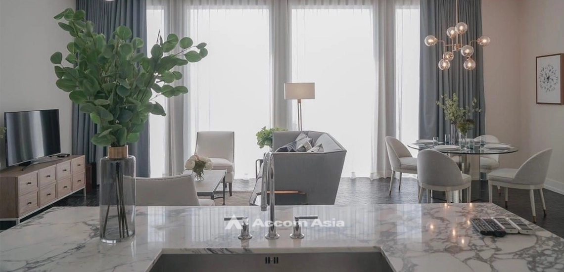 unitPet friendly |  2 Bedrooms  Condominium For Rent & Sale in Silom, Bangkok  near BTS Chong Nonsi (AA31888)