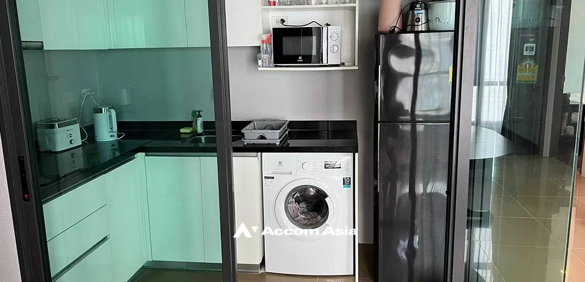 unit 2 Bedrooms  Condominium For Rent in Sukhumvit, Bangkok  near BTS Asok - MRT Sukhumvit (AA31906)