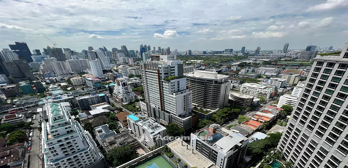 17  3 br Condominium For Sale in Ploenchit ,Bangkok BTS Ploenchit at All Seasons Mansion AA31907