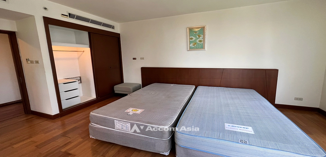 14  3 br Condominium For Sale in Ploenchit ,Bangkok BTS Ploenchit at All Seasons Mansion AA31909