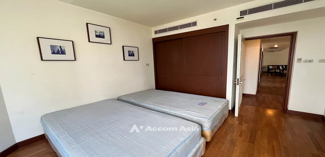 16  3 br Condominium For Sale in Ploenchit ,Bangkok BTS Ploenchit at All Seasons Mansion AA31909
