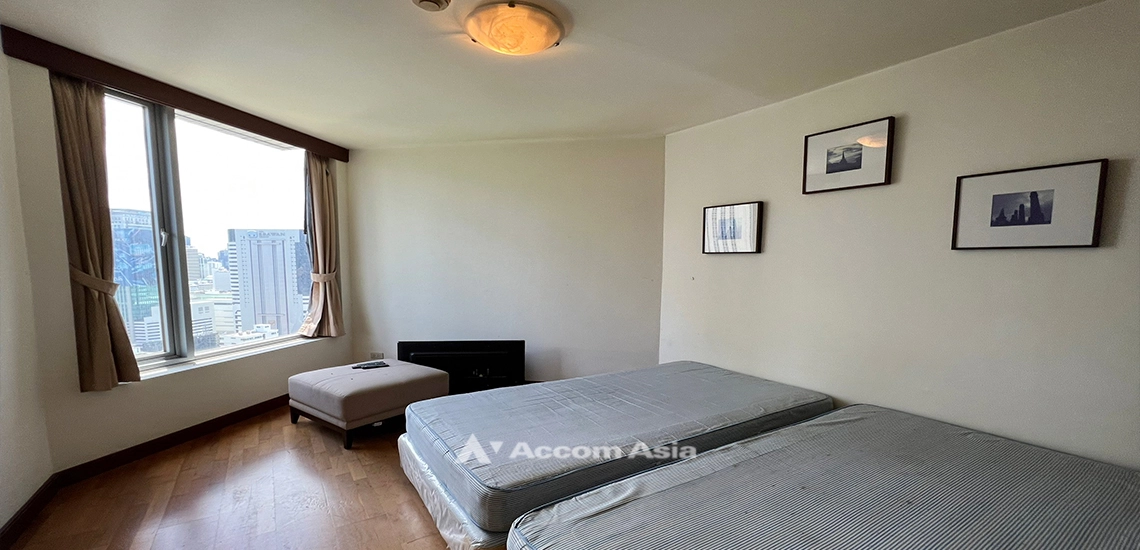 17  3 br Condominium For Sale in Ploenchit ,Bangkok BTS Ploenchit at All Seasons Mansion AA31909