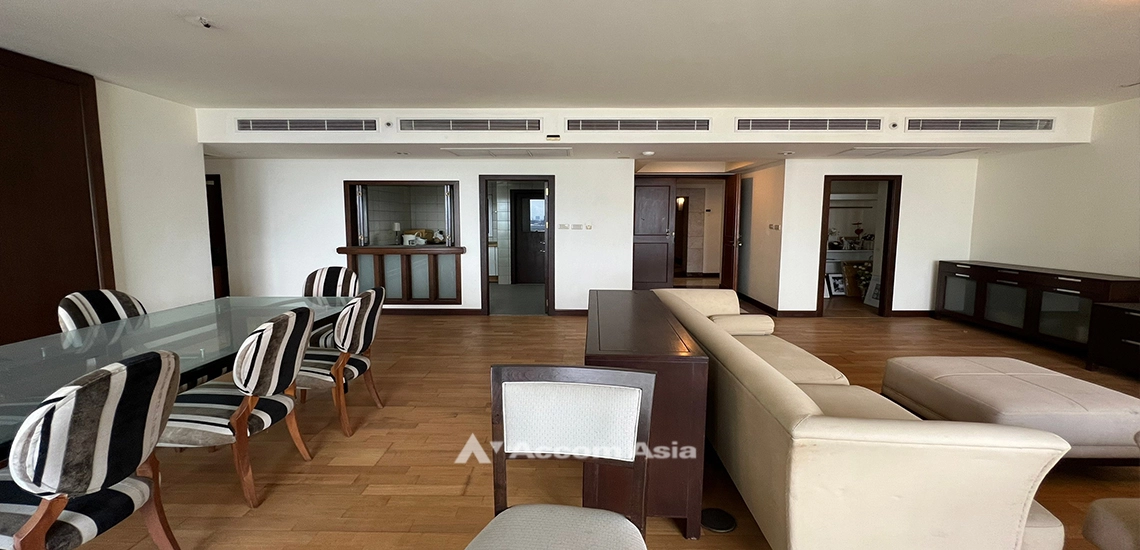 8  3 br Condominium For Sale in Ploenchit ,Bangkok BTS Ploenchit at All Seasons Mansion AA31910