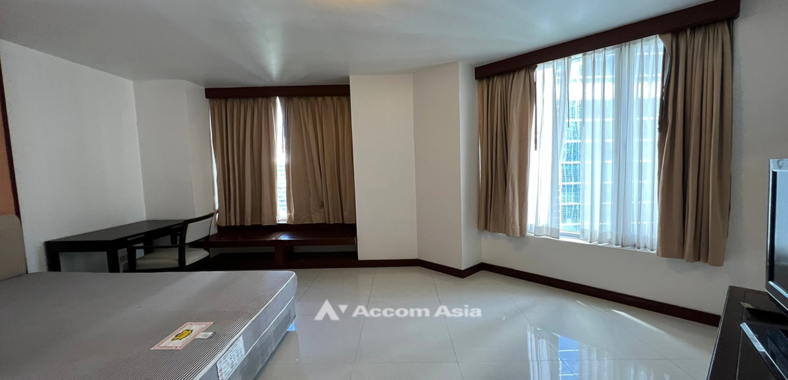 7  3 br Condominium For Sale in Ploenchit ,Bangkok BTS Ploenchit at All Seasons Mansion AA31911