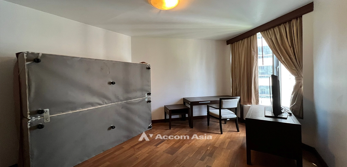 9  3 br Condominium For Sale in Ploenchit ,Bangkok BTS Ploenchit at All Seasons Mansion AA31911