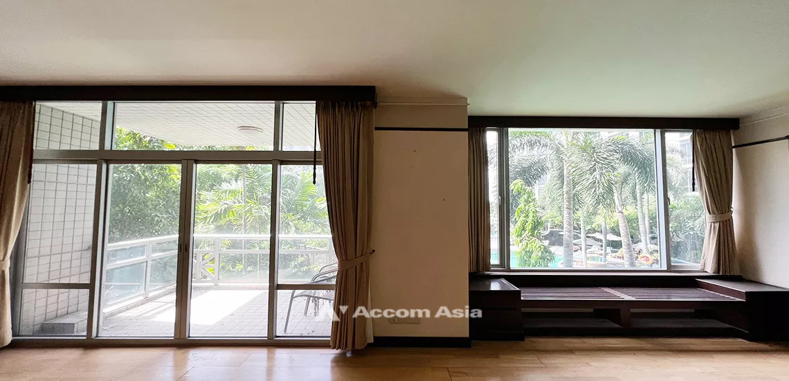  1  3 br Condominium For Sale in Ploenchit ,Bangkok BTS Ploenchit at All Seasons Mansion AA31912