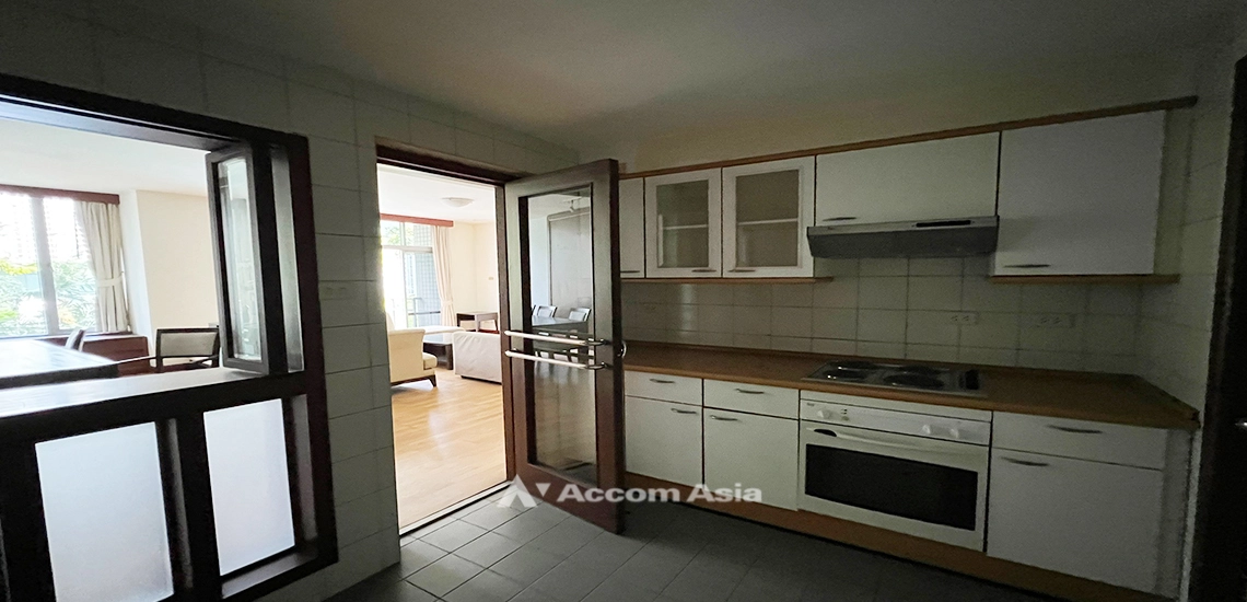 5  3 br Condominium For Sale in Ploenchit ,Bangkok BTS Ploenchit at All Seasons Mansion AA31913