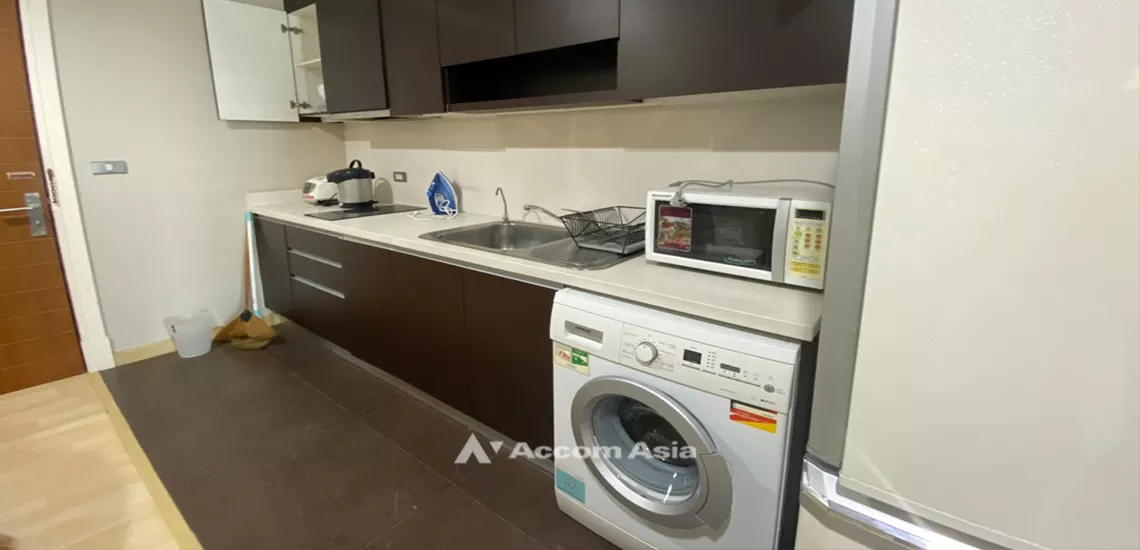 unit 2 Bedrooms  Condominium For Rent in Sukhumvit, Bangkok  near BTS Thong Lo (AA31914)