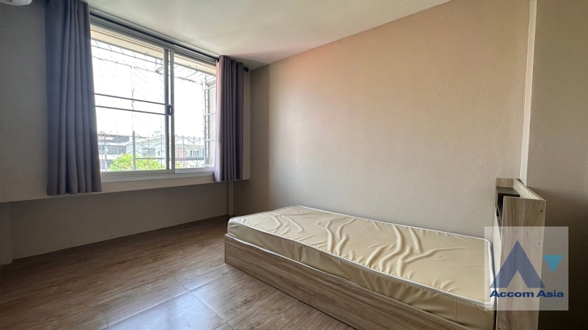 9  3 br House for rent and sale in Sukhumvit ,Bangkok BTS Phra khanong at Home Place Sukhumvit 71 AA31926