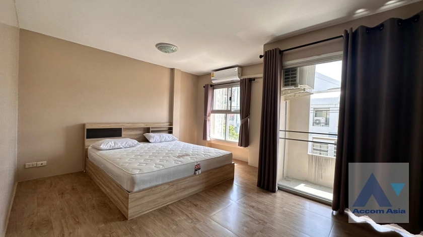 6  3 br House for rent and sale in Sukhumvit ,Bangkok BTS Phra khanong at Home Place Sukhumvit 71 AA31926