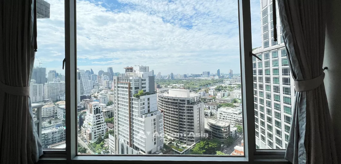 18  2 br Condominium For Sale in Ploenchit ,Bangkok BTS Ploenchit at All Seasons Mansion AA31927