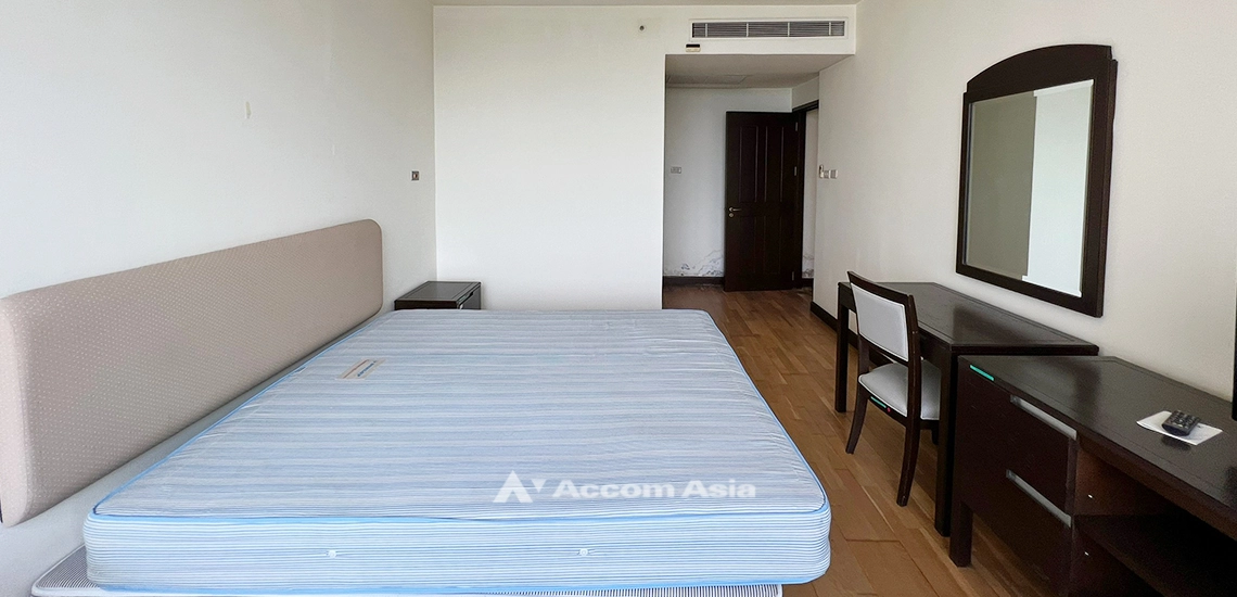 12  2 br Condominium For Sale in Ploenchit ,Bangkok BTS Ploenchit at All Seasons Mansion AA31927