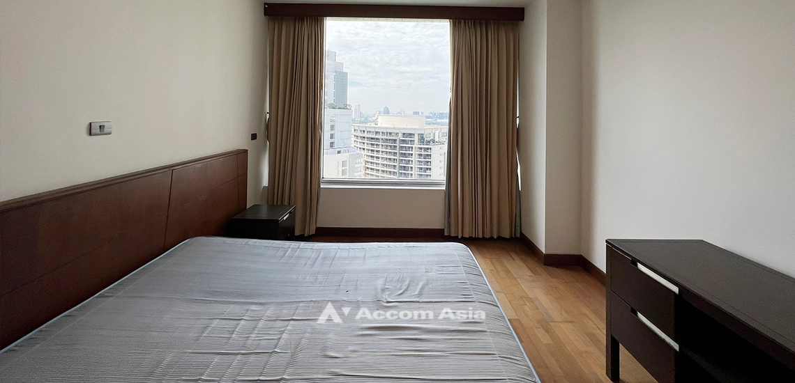 12  2 br Condominium For Sale in Ploenchit ,Bangkok BTS Ploenchit at All Seasons Mansion AA31928