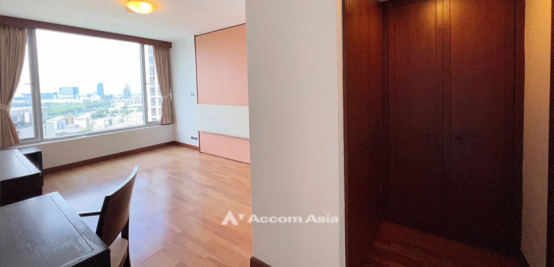 13  2 br Condominium For Sale in Ploenchit ,Bangkok BTS Ploenchit at All Seasons Mansion AA31928