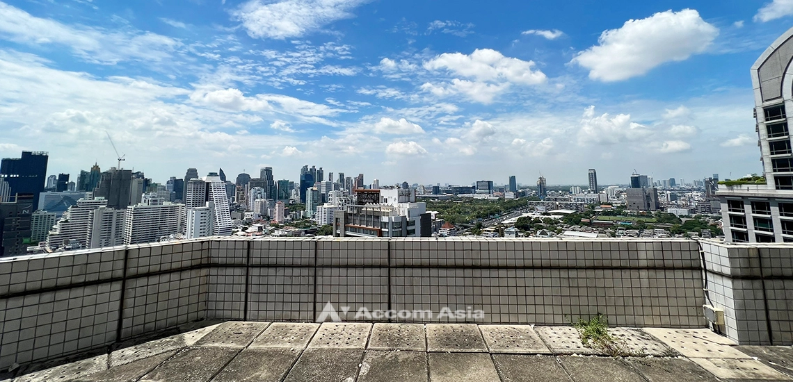 29  3 br Condominium For Sale in Ploenchit ,Bangkok BTS Ploenchit at All Seasons Mansion AA31930