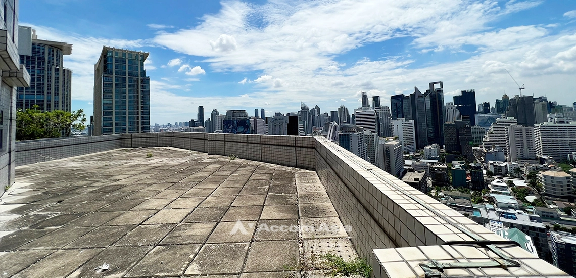 27  3 br Condominium For Sale in Ploenchit ,Bangkok BTS Ploenchit at All Seasons Mansion AA31930