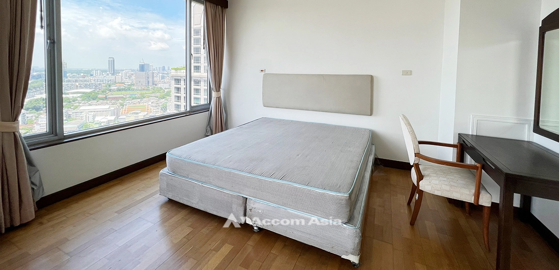 9  3 br Condominium For Sale in Ploenchit ,Bangkok BTS Ploenchit at All Seasons Mansion AA31930