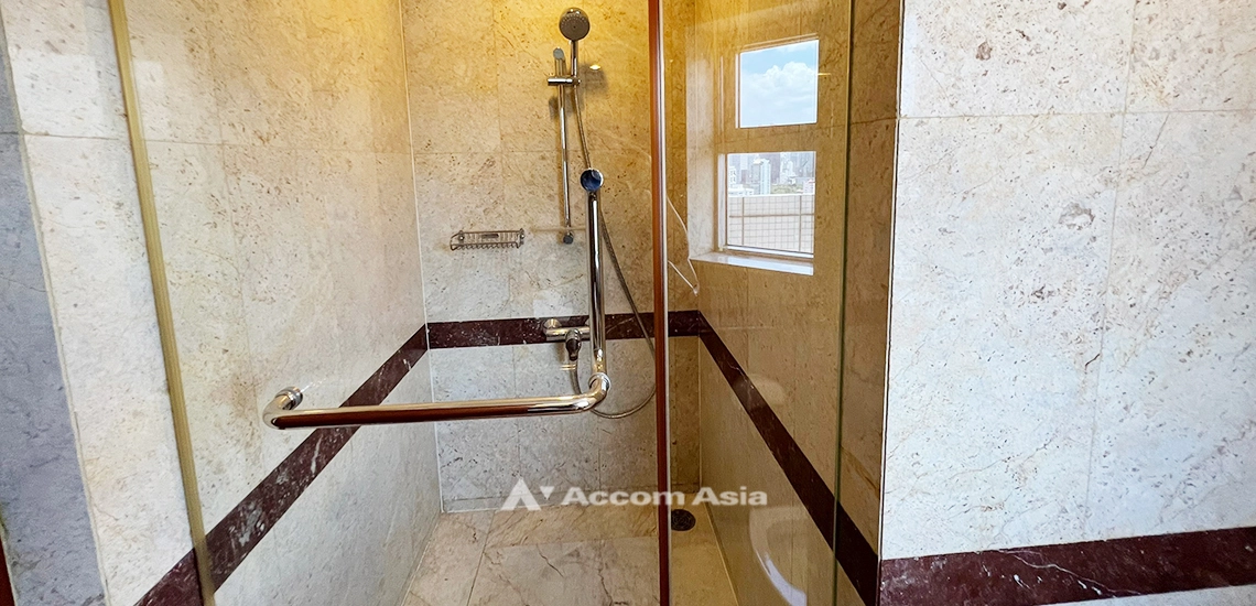 22  3 br Condominium For Sale in Ploenchit ,Bangkok BTS Ploenchit at All Seasons Mansion AA31930