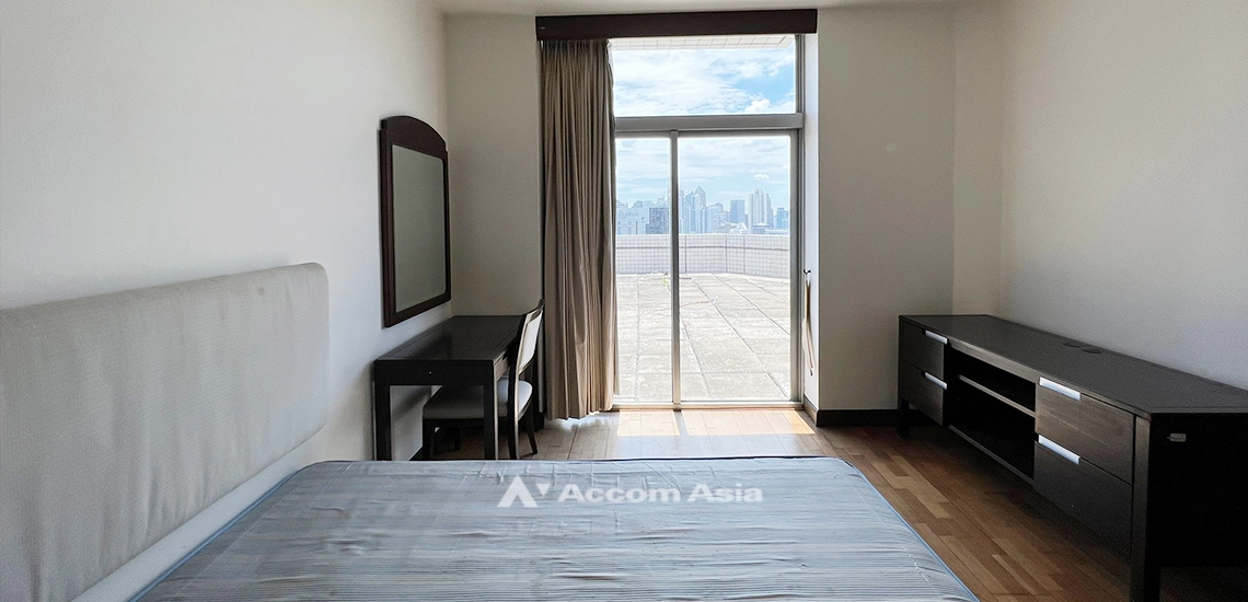 21  3 br Condominium For Sale in Ploenchit ,Bangkok BTS Ploenchit at All Seasons Mansion AA31930